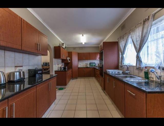 4 BEDROOM FREESTANDING SOLD IN DAWNCREST